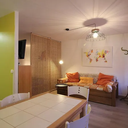 Appartement Studio Mont-dore, 1 Piece, 3 Personnes - Fr-1-608-247